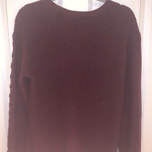 maroon american eagle sweater!